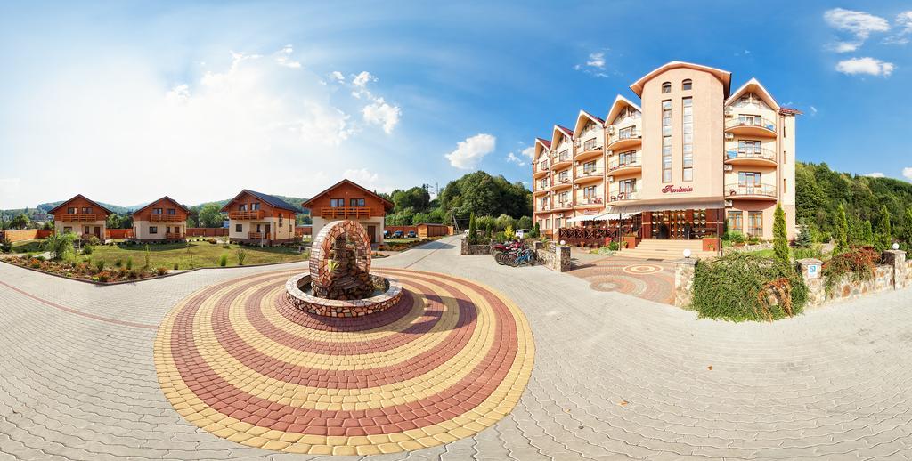 Fantasia Hotel Поляна Экстерьер фото