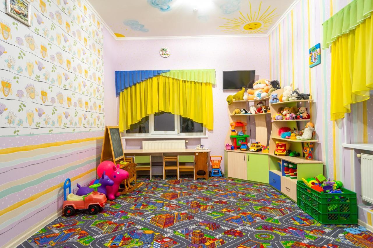Fantasia Hotel Поляна Экстерьер фото